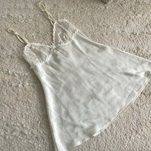 La Senza Satin & Lace Chemise